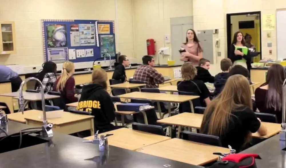 SB 836 desafía la decisión de la Corte Suprema en el caso Plyler v. Doe, y su aprobación podría poner en riesgo la financiación federal para el estado. Foto: Nacel International