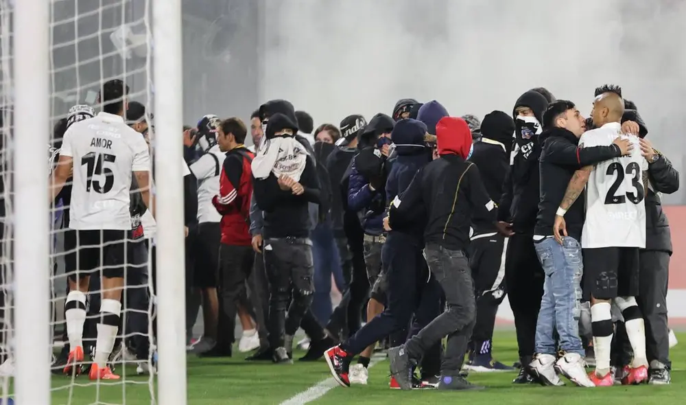 La intención inicial de la Conmebol era que el duelo entre Colo Colo y Fortaleza se disputara sin público. Foto: AFP La intención inicial de la Conmebol era que el duelo entre Colo Colo y Fortaleza se disputara sin público. Foto: AFP