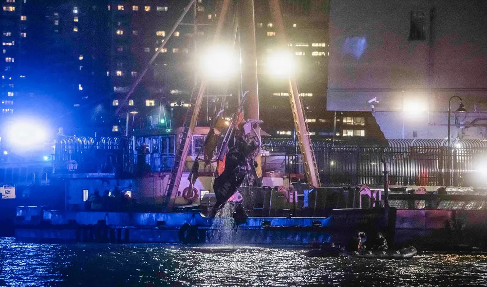 En 2015, otro helicóptero de la empresa se estrelló mientras planeaba a unos seis metros del suelo tras despegar en el norte de Nueva Jersey. Foto: New York Times. En 2015, otro helicóptero de la empresa se estrelló mientras planeaba a unos seis metros del suelo tras despegar en el norte de Nueva Jersey. Foto: New York Times.