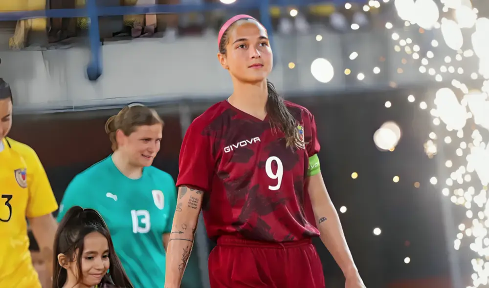 Deyna Castellanos decidió priorizar su carrera en la NWSL ante posibles restricciones migratorias que podrían impedir su regreso a EE. UU. tras jugar con la selección de Venezuela. Foto: composición LR/Bolavip