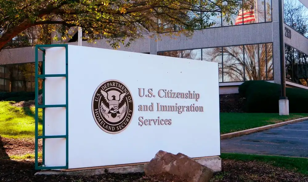 El registro para indocumentados del USCIS ocasionó fuertes críticas en Chicago. Foto: Inmigration Impact
