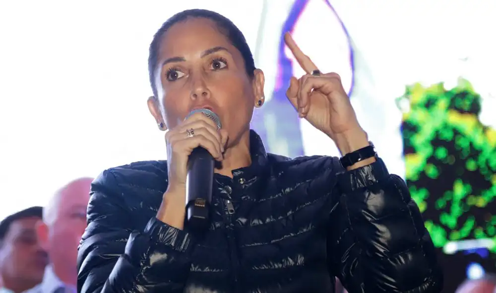 Luisa González perdió la segunda vuelta electoral en Ecuador, según el CNE. Foto: AFP Luisa González perdió la segunda vuelta electoral en Ecuador, según el CNE. Foto: AFP
