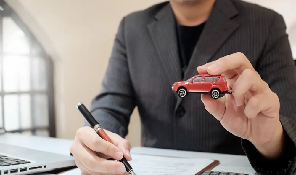 Uno de los pasos clave antes de solicitar un crédito para autos es verificar tu situación financiera. Foto: difusión Uno de los pasos clave antes de solicitar un crédito para autos es verificar tu situación financiera. Foto: difusión
