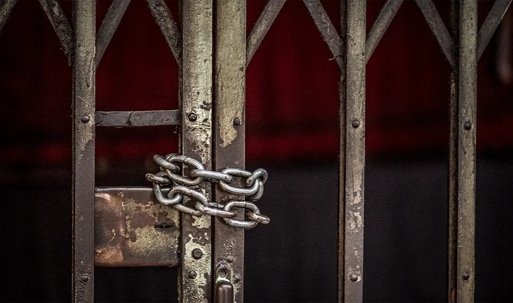 La madrastra tiene una orden de prisión preventiva en su contra en Chile. Foto: Freepik