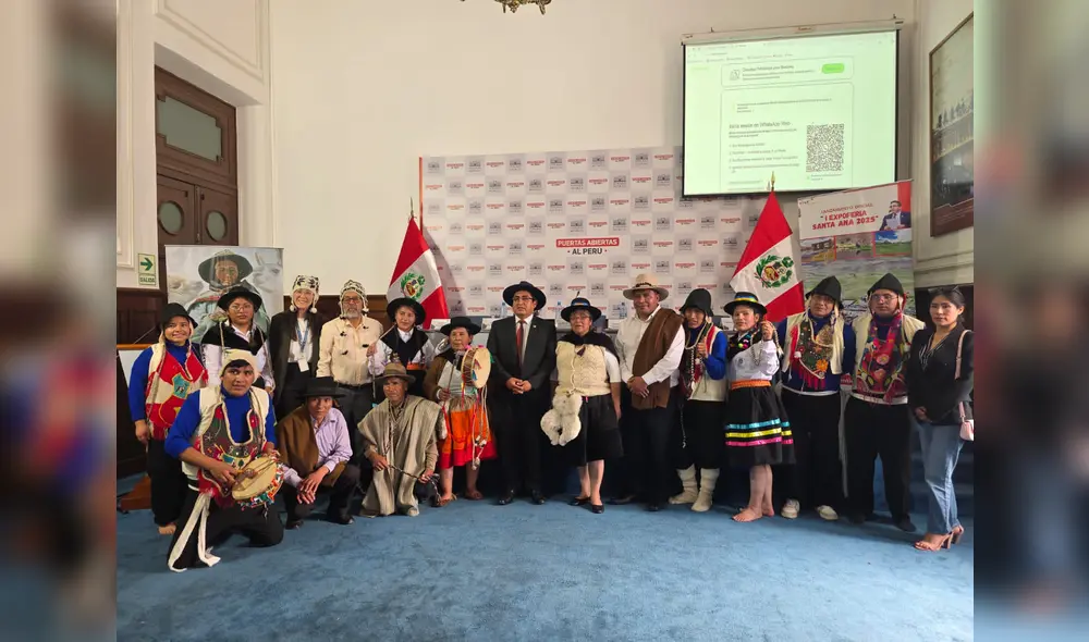 Congresista Pariona y alcalde Mulato lanzan I Expoferia Santa Ana 2025 en un ambiente lleno de cultura. Congresista Pariona y alcalde Mulato lanzan I Expoferia Santa Ana 2025 en un ambiente lleno de cultura.