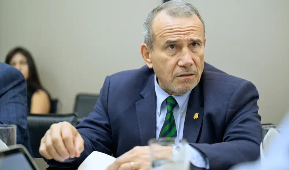 Cancillería entregó el salvoconducto a Nadine Heredia tras ser sentenciada a 15 años de prisión. Foto: Cancillería. Cancillería entregó el salvoconducto a Nadine Heredia tras ser sentenciada a 15 años de prisión. Foto: Cancillería.