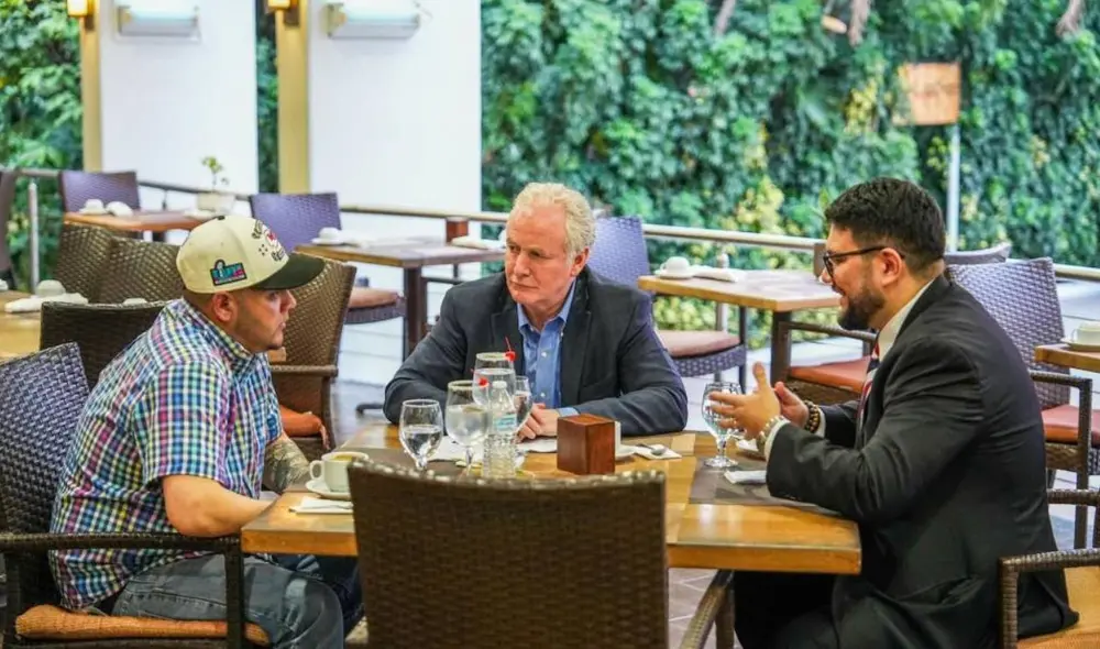 Actualmente, los abogados del salvadoreño exigen que el gobierno cumpla con la orden de la Corte Suprema de “facilitar” su retorno a territorio estadounidense. Foto: E&N Actualmente, los abogados del salvadoreño exigen que el gobierno cumpla con la orden de la Corte Suprema de “facilitar” su retorno a territorio estadounidense. Foto: E&N