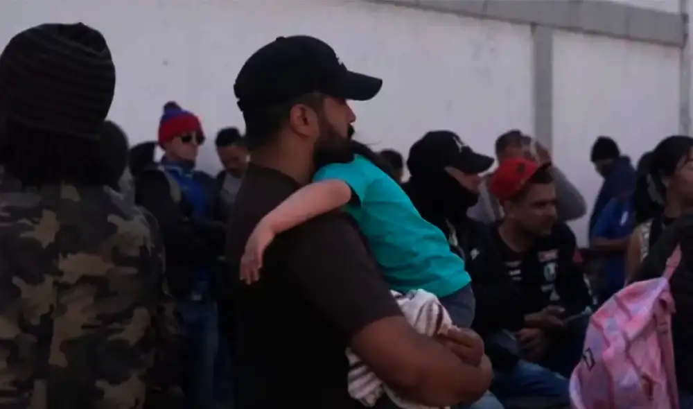 Estas visas incluyen automáticamente el permiso de trabajo, siempre y cuando el inmigrante esté cumpliendo con los términos del visado. Foto: AP