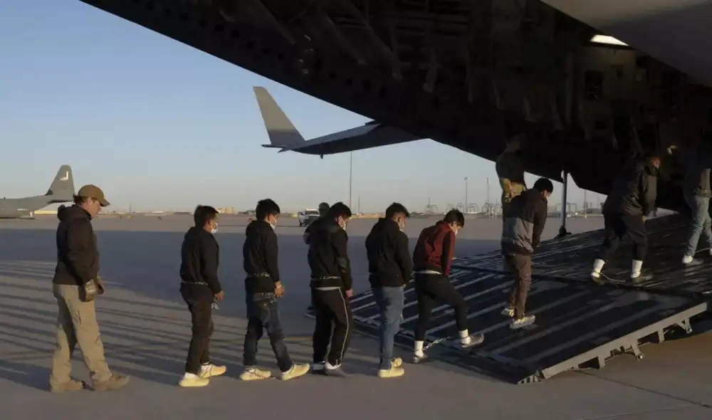 El DOGE podrá acceder a datos sensibles de inmigrantes en Estados Unidos. Foto: EFE