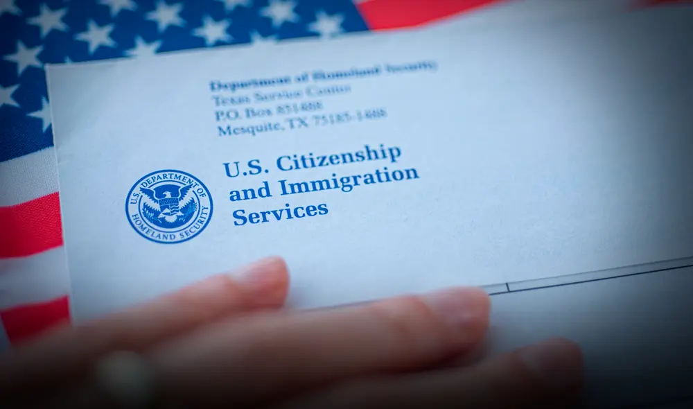 La medida busca facilitar el acceso al trabajo para inmigrantes en el proceso migratorio. Foto: Immigration Impact