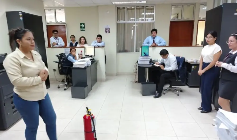 La charlas beneficiaron a jueces y empleados de diversas sedes, fomentando una cultura de seguridad integral.