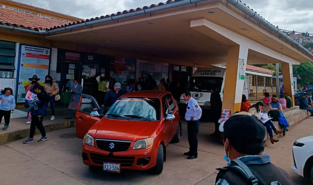 Gracias a la rápida intervención de los médicos, el joven pudo salvarse. Foto: Luis Álvarez Gracias a la rápida intervención de los médicos, el joven pudo salvarse. Foto: Luis Álvarez