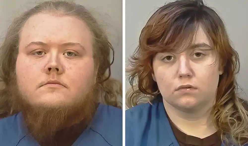 Skyler Klassen y Madison Bishop son acusados de planear abusar sexualmente de la hija de Bishop. Foto: Oficina del Sheriff del Condado de Dane vía People Skyler Klassen y Madison Bishop son acusados de planear abusar sexualmente de la hija de Bishop. Foto: Oficina del Sheriff del Condado de Dane vía People