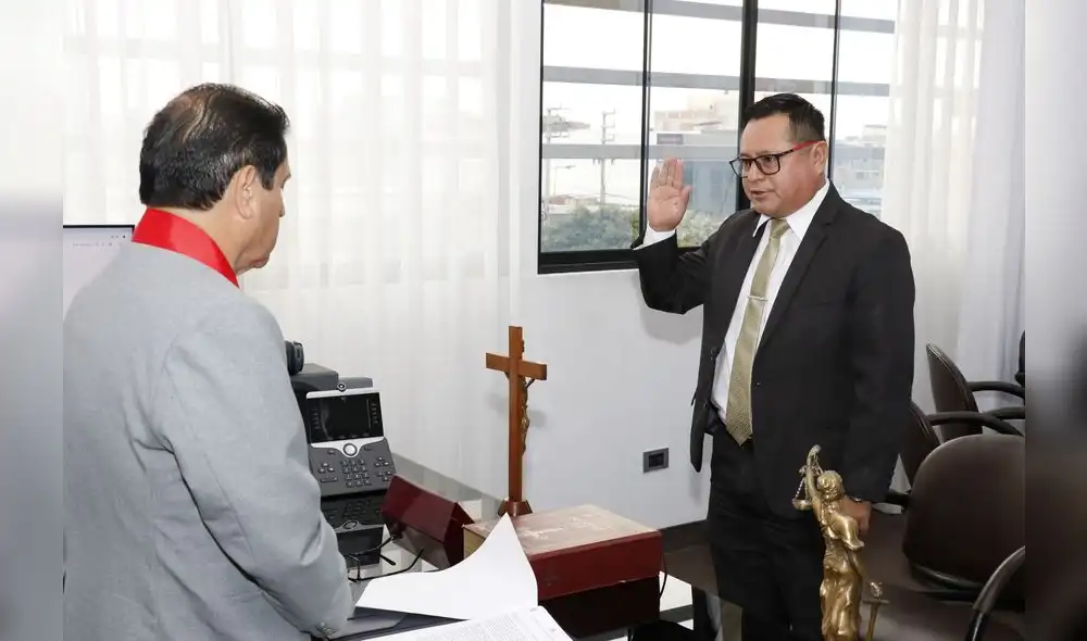 El presidente de la Corte Superior exhortó a los nuevos magistrados a aumentar la producción en sus juzgados.