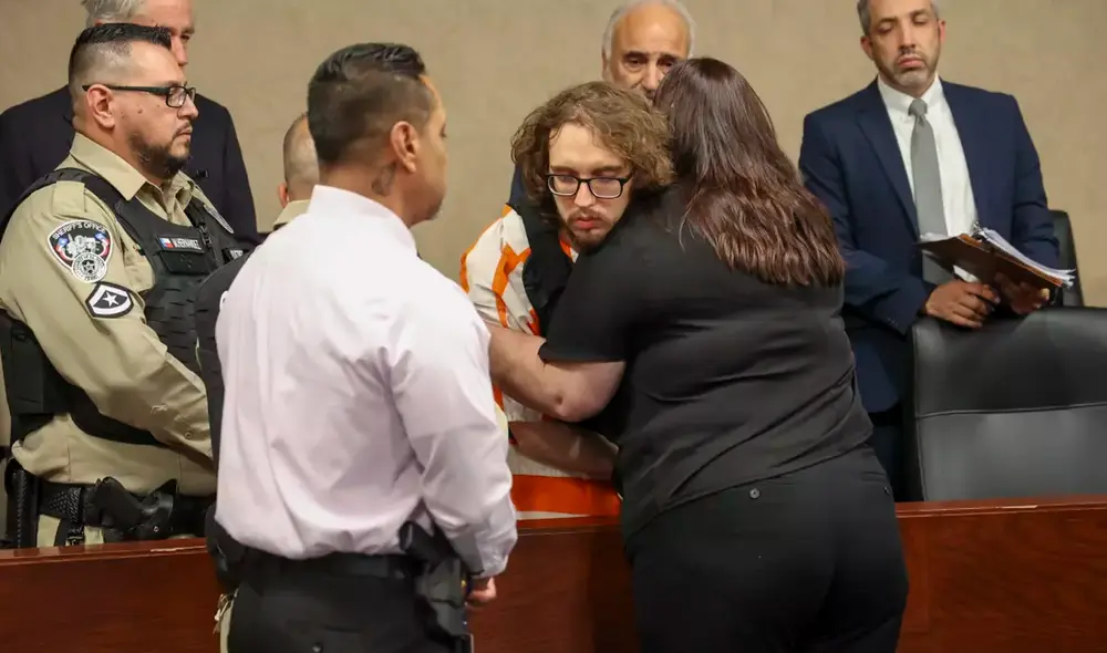 La masacre en Walmart de Texas es un recordatorio brutal del racismo persistente en Estados Unidos. Foto: Associated Press