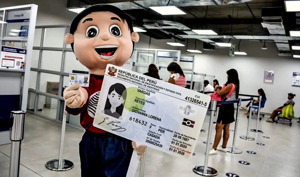 El DNIe es el nuevo documento moderno que reemplazará al DNI azul. Foto: Reniec.