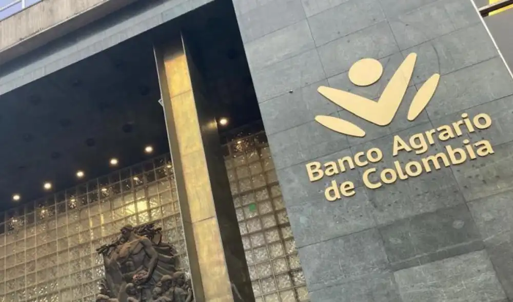 Gustavo Bolívar, director de Prosperidad Social, destaca que esta medida fortalecerá la inclusión financiera y garantizará eficiencia en la entrega de subsidios. Foto: Prosperidad Social Gustavo Bolívar, director de Prosperidad Social, destaca que esta medida fortalecerá la inclusión financiera y garantizará eficiencia en la entrega de subsidios. Foto: Prosperidad Social