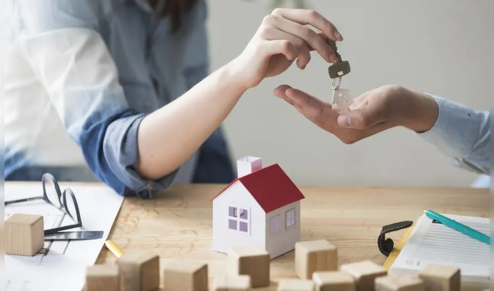 Los interesados deben cumplir requisitos visibles en la página oficial del programa del gobierno de Florida, al mando de Ron DeSantis. Foto: Freepik