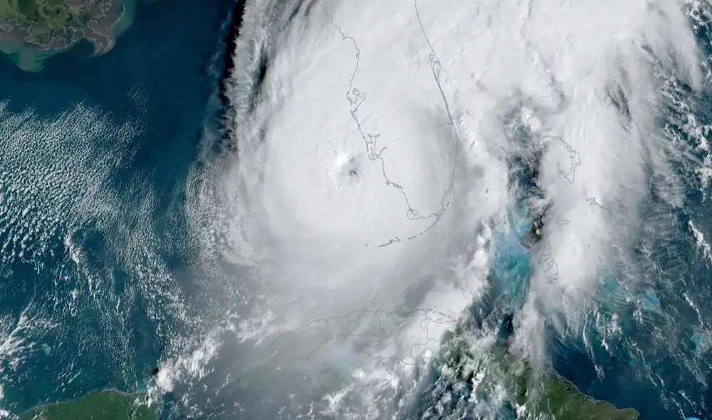 Las personas que viven en casas prefabricadas, casas móviles y vehículos recreativos en Florida deben evacuar ante un riesgo de huracán.