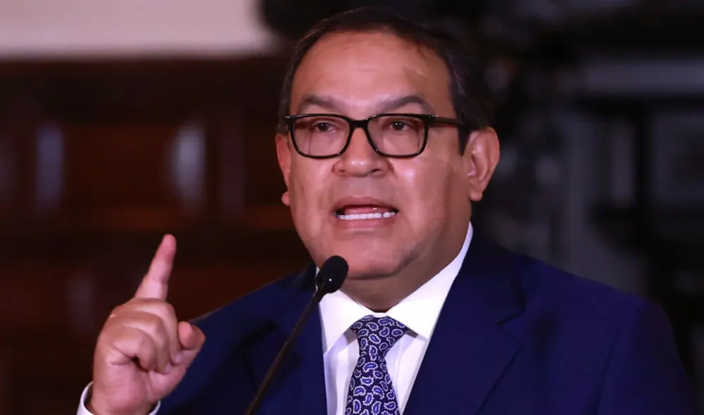 El expresidente del Consejo de Ministros se pronunció ante la denuncia impuesta de la Fiscalía en su contra. Foto: composición LR El expresidente del Consejo de Ministros se pronunció ante la denuncia impuesta de la Fiscalía en su contra. Foto: composición LR