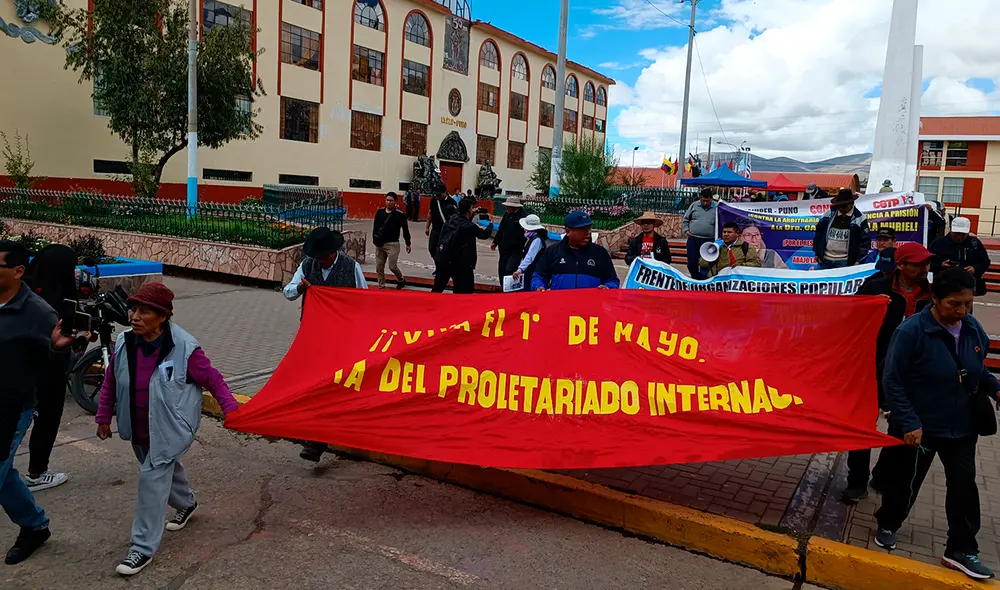 Pobladores consideran que las actuales leyes solo benefician a las grandes empresas. Créditos: Liubomir Fernández / La República.