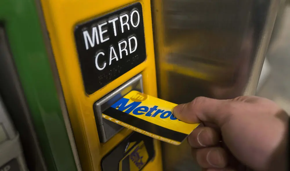 El MetroCard de Nueva York dejará de funcionar y los usuarios deberán adaptarse al nuevo sistema de pago OMNY.