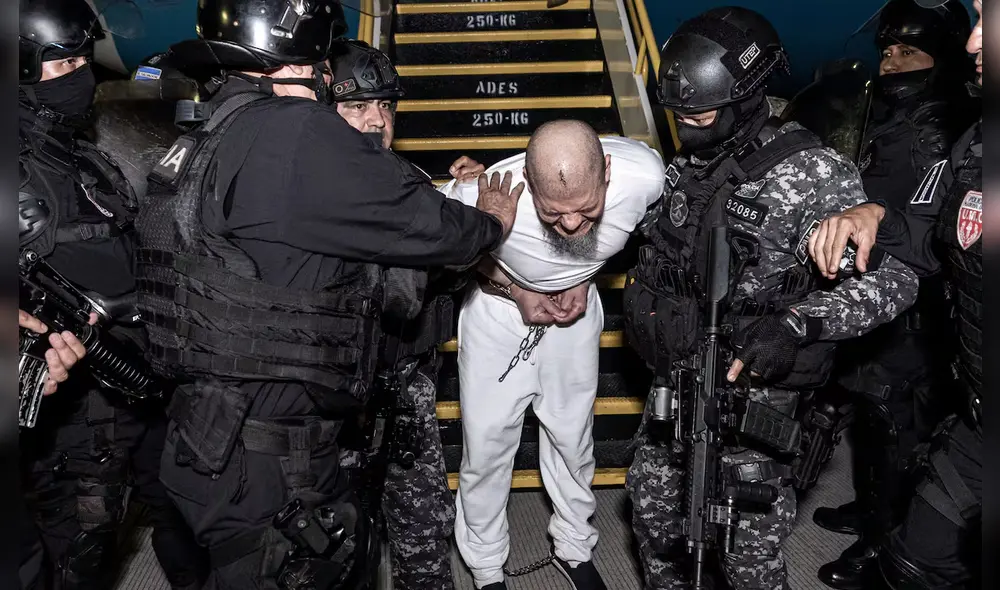 El juez también subrayó que permitir su aplicación abriría la puerta a abusos contra cualquier grupo extranjero en territorio estadounidense.