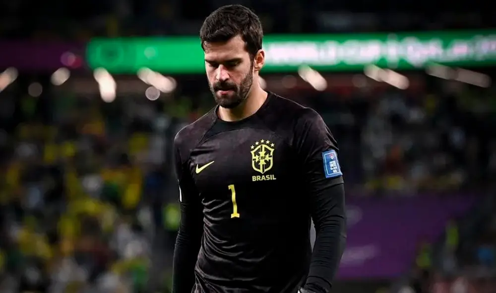 Alisson Becker es uno de los referentes del Liverpool de Inglaterra. Foto: Twitter
