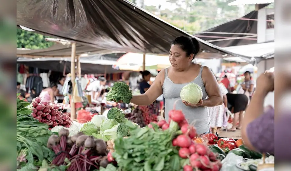 PBI de Perú en abril. Foto: MEF