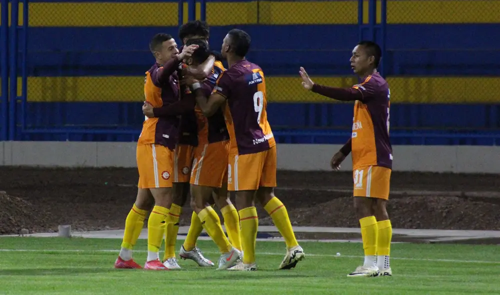 Jugadores de Los Chankas celebran un gol ante Binacional en el partido por la fecha 11 del Torneo Apertura. Foto: Liga 1 Jugadores de Los Chankas celebran un gol ante Binacional en el partido por la fecha 11 del Torneo Apertura. Foto: Liga 1