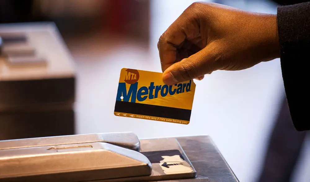 La MetroCard será reemplazada por el sistema OMNY a partir del 31 de diciembre de 2025.