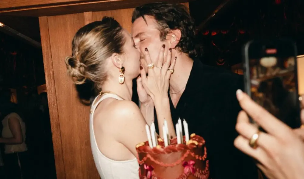 Con un carrusel en Instagram que muestra un romántico beso con Cooper, Hadid pone fin a los rumores iniciados en 2023.