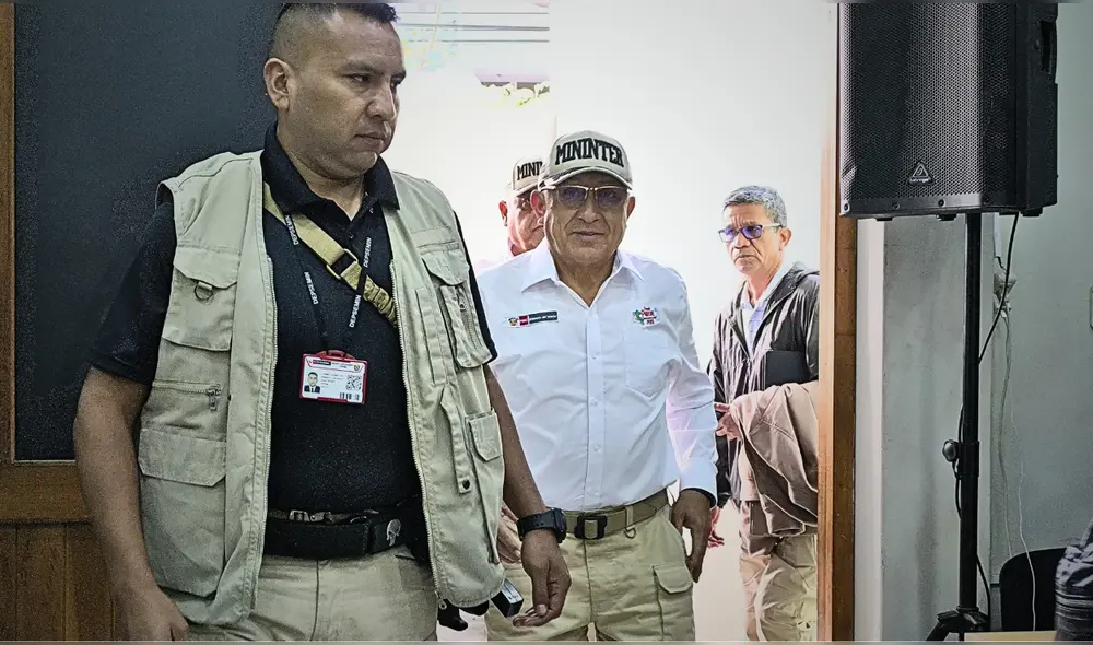 Julio Díaz Zulueta defendió el accionar de la Policía en Pataz y aseguró que se ejecuta un plan de intervención desde antes del asesinato de los 13 mineros.| Foto: Sergio Verde /LR
