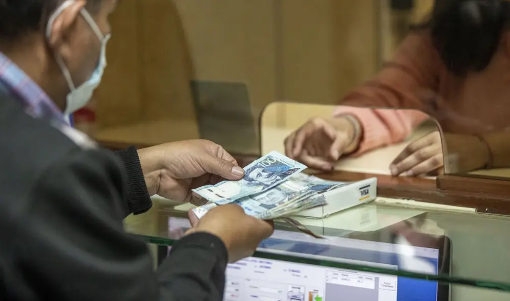 La Compensación por Tiempo de Servicios es un beneficio laboral para los trabajadores formales en Perú. Foto: Andina