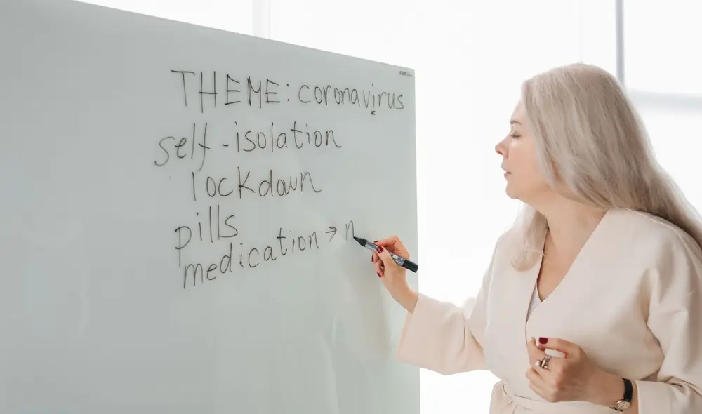 Dallas College y Literacy Achieves promueven clases de inglés accesibles. Eso permite a los inmigrantes mejorar en el idioma sin importar su estatus migratorio.