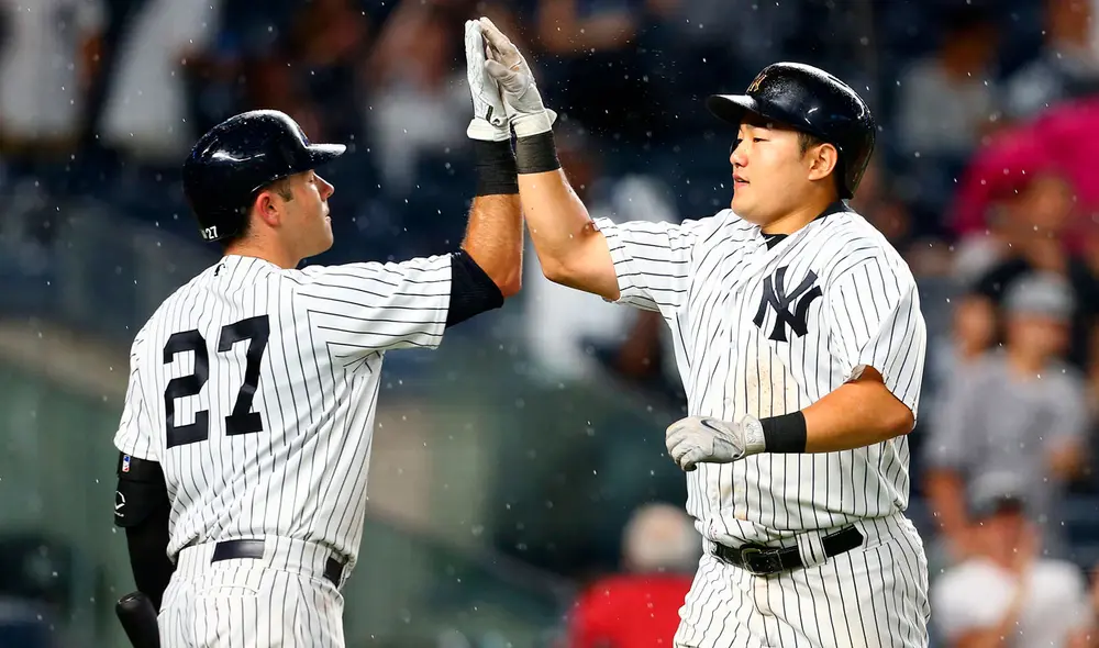 Ji-Man Choi conectó un jonrón de dos carreras en su primer juego con los Yankees. Foto: AFP