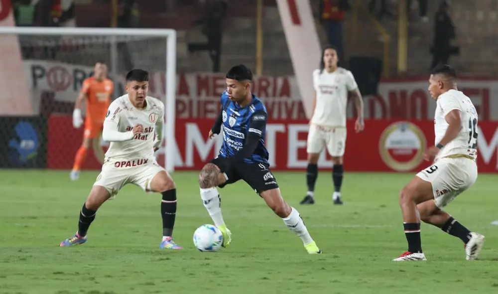 Universitario recibió a Independiente del Valle en el Monumental por la Copa Libertadores. Foto: La República/Carlos Félix Universitario recibió a Independiente del Valle en el Monumental por la Copa Libertadores. Foto: La República/Carlos Félix