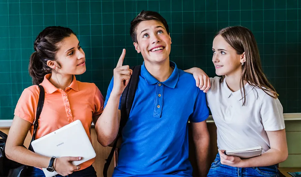 El primer pago del PASE-U llegará por cheques y ACH. Foto: Freepik