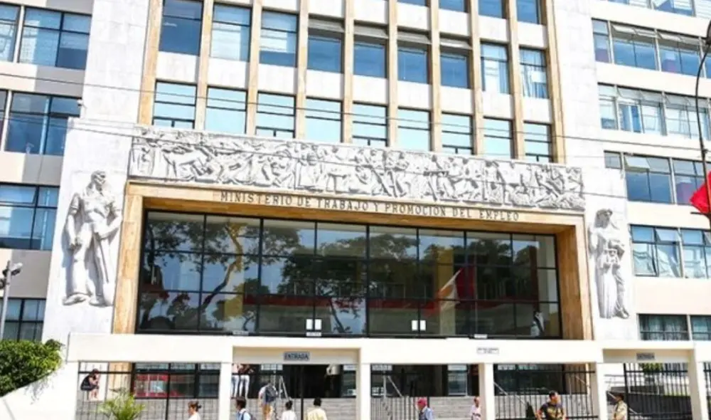 La modalidad de vínculo laboral en el MTPE será el Contrato Administrativo de Servicios (CAS). Foto: composición LR/Andina