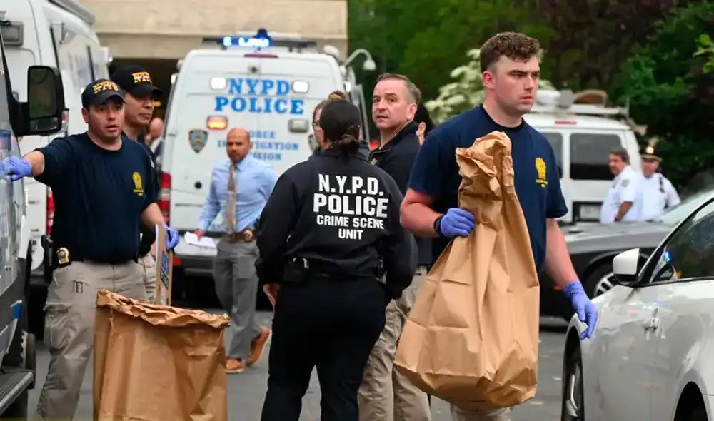 La policía de Nueva York abatió al sujeto tras amenazarlos con un cuchillo.