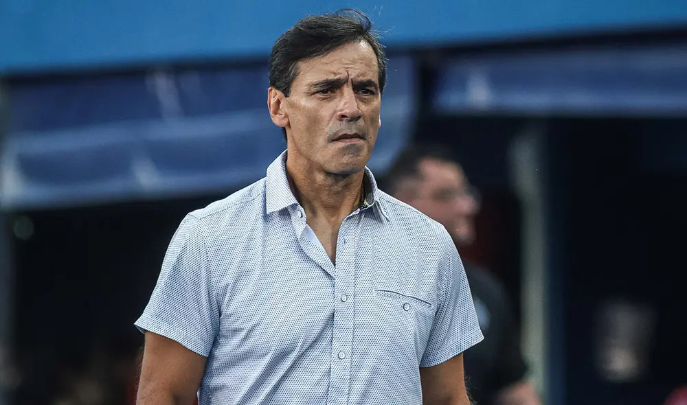 Fabián Bustos no ha podido ganar con el Decano en 3 partidos dirigidos por Copa Libertadores. Foto: Club Olimpia Fabián Bustos no ha podido ganar con el Decano en 3 partidos dirigidos por Copa Libertadores. Foto: Club Olimpia