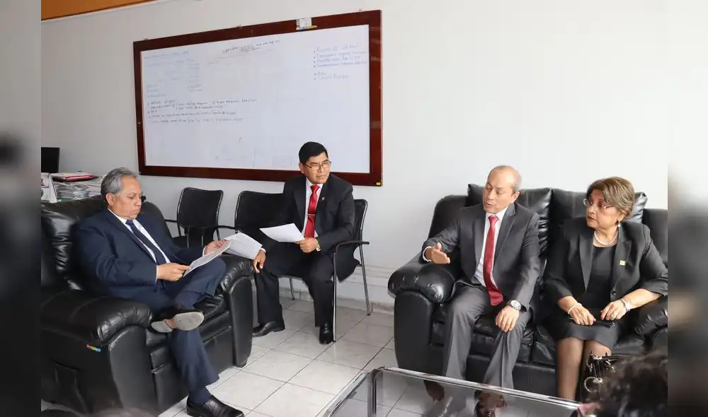 El convenio será firmado el próximo 27 de mayo e incluirá capacitación para docentes, alumnos y padres.