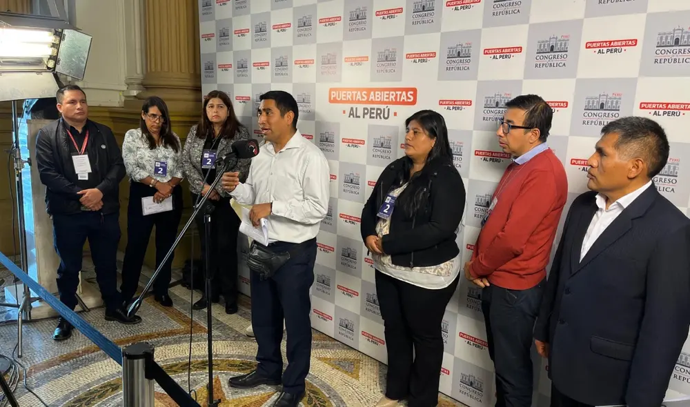 Dirigentes sindicales le pidieron a los titulares de la PCM y MEF que aclaren si continuarán con la extinción de programas de inversión pública. Foto: difusión Dirigentes sindicales le pidieron a los titulares de la PCM y MEF que aclaren si continuarán con la extinción de programas de inversión pública. Foto: difusión