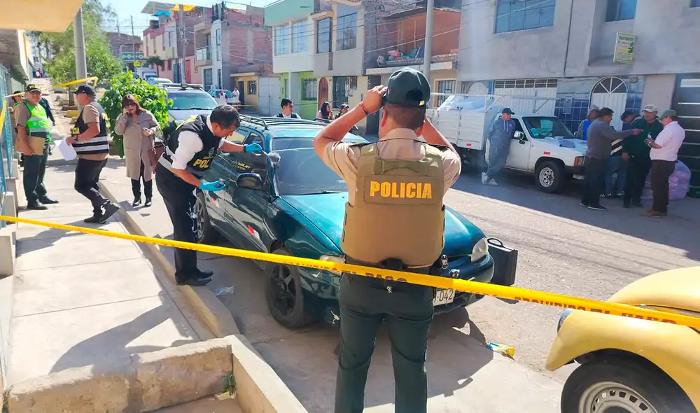 Policía halló el vehículo que utilizarían los hampones durante los robos. Créditos:  Wilder Pari / La República.