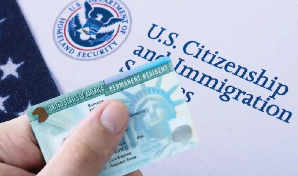 Mantener actualizada la Green Card es esencial para demostrar la residencia legal en Estados Unidos.