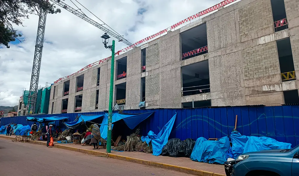 Obra presenta el 54% de ejecución.