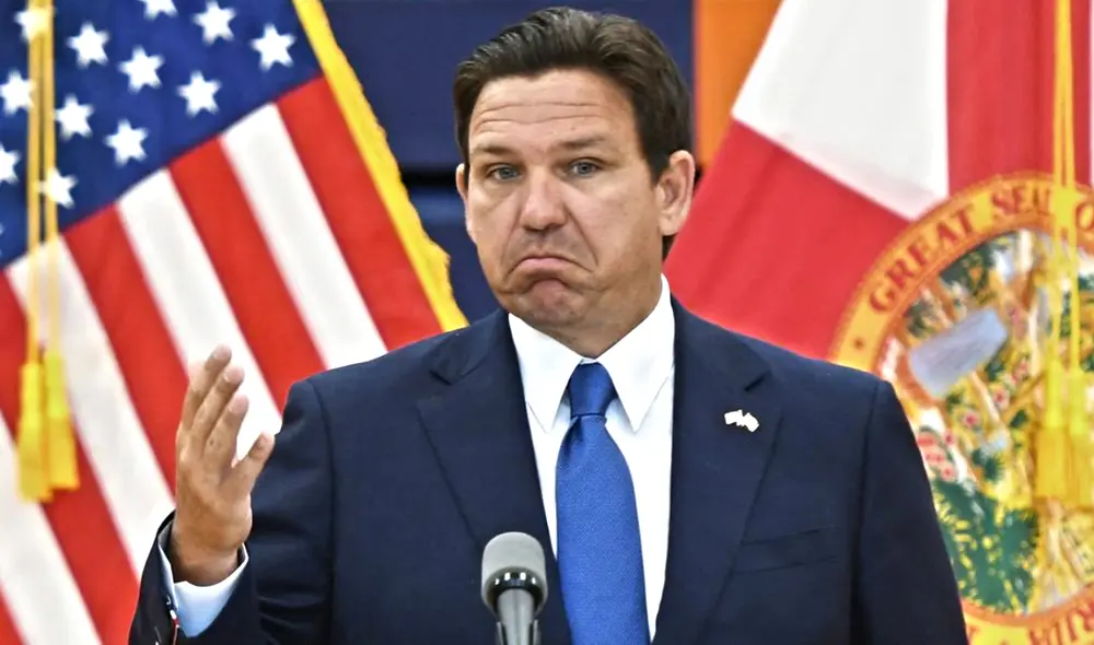 Ron DeSantis firmó la Ley SB 1718 en Florida, que restringe el uso de licencias de conducir emitidas fuera del estado.