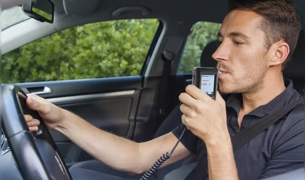 El abuso reiterado del consumo de alcohol aumenta la posibilidad de sufrir esquizofrenia, trastornos afectivos, de ansiedad y de personalidad.