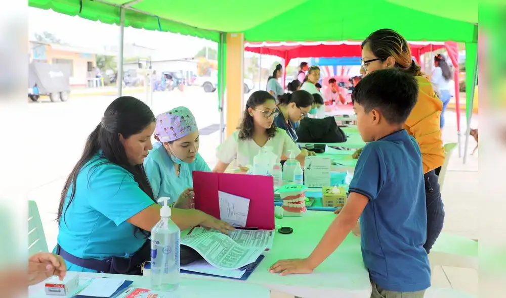 Durante el evento, los ciudadanos presentaron demandas de alimentos y consultas sobre procesos judiciales.