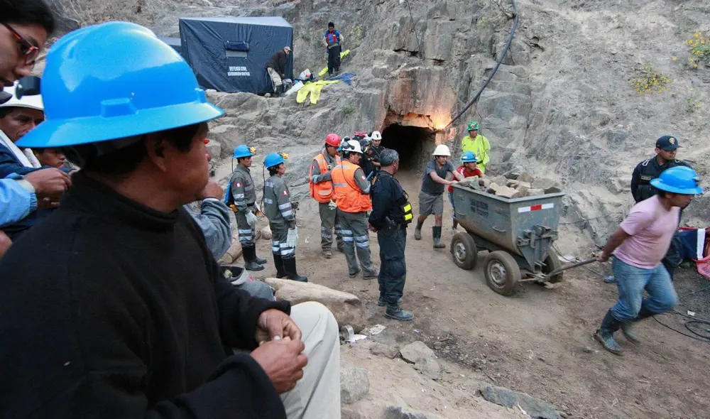 De acuerdo con CooperAcción, existen 21 millones de hectáreas que son ocupadas por derechos mineros a nivel nacional. Foto: Andina